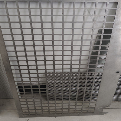 l'apertura rettangolare di 1cm*2cm ha galvanizzato il metallo perforato Mesh For Filtering Equipment