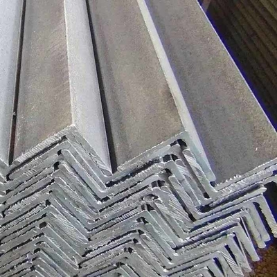 Acciaio ad angolo galvanizzato a caldo / acciaio ad angolo galvanizzato ASTM A36