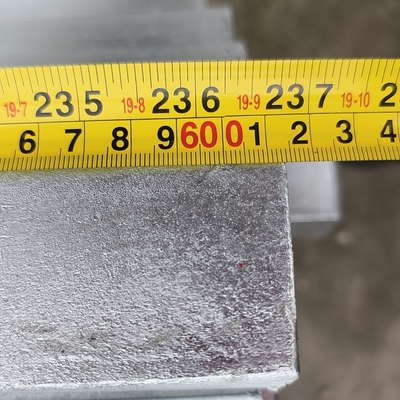 Angoli e canali di acciaio galvanizzato immersi a caldo rivestimento di zinco 20-30uM