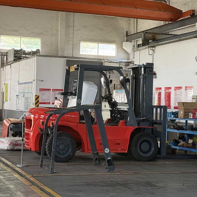 CPQYD35 Carrello elevatore controbilanciato GPL 3,5t Pneumatici pieni - Uso magazzino/agricolo