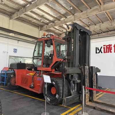 CPQYD35 Carrello elevatore controbilanciato GPL 3,5t Pneumatici pieni - Uso magazzino/agricolo