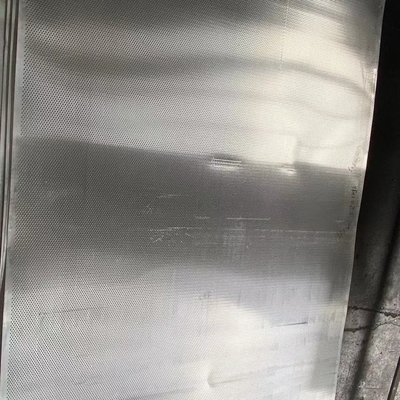 il foro di quadrato galvanizzato decorazione del patè di spessore di 1.0mm ha scanalato lo strato di alluminio