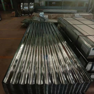 La lamiera di acciaio galvanizzata di PPGI ha preverniciato la pressatura delle mattonelle per tetto