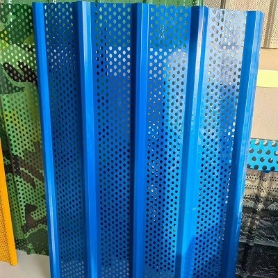 Strato di alluminio perforato del rivestimento del PE/PVDF per la decorazione