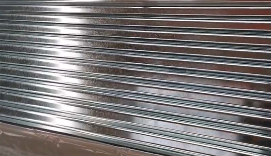 Dx51d GI lamiera di acciaio ondulato rivestita di zinco lamiera di tetto ondulato galvanizzata